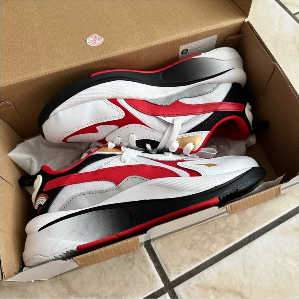NWT Puma RS-Curve Art of Sport Sneakers - Picture 5 of 8